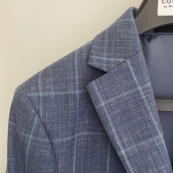 Collection by Michael Strahan | Blue Windowpane Suit Jacket for Boys | Size 14 - Picture 4 of 11